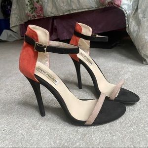 Steve Madden black and orange color block heels